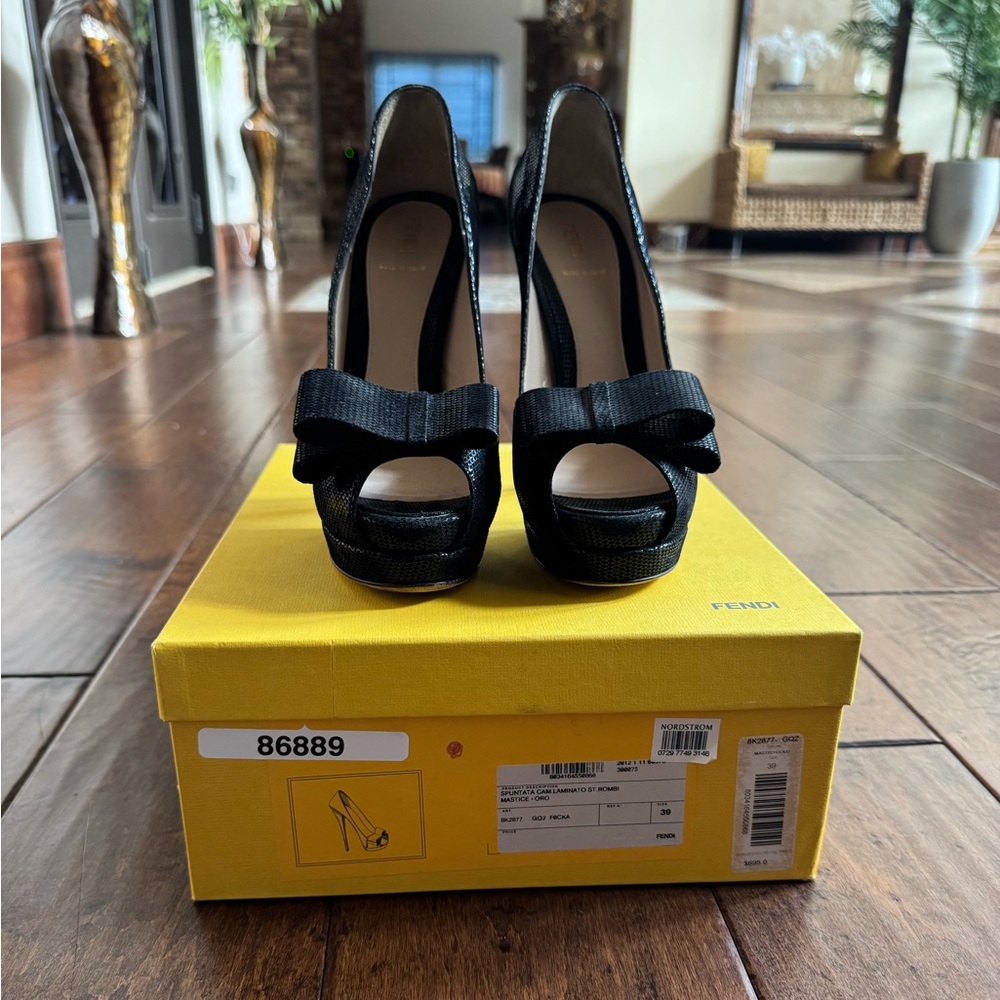 Fendi Black Women's Shoes size 39